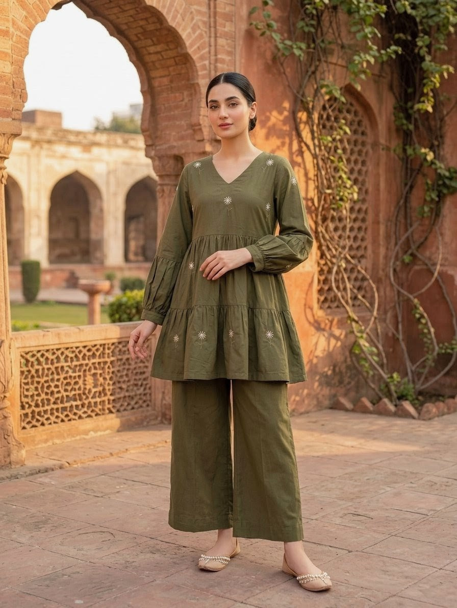 Guldad 2-Piece Hand-Embroidered Lawn Dress Olive Green